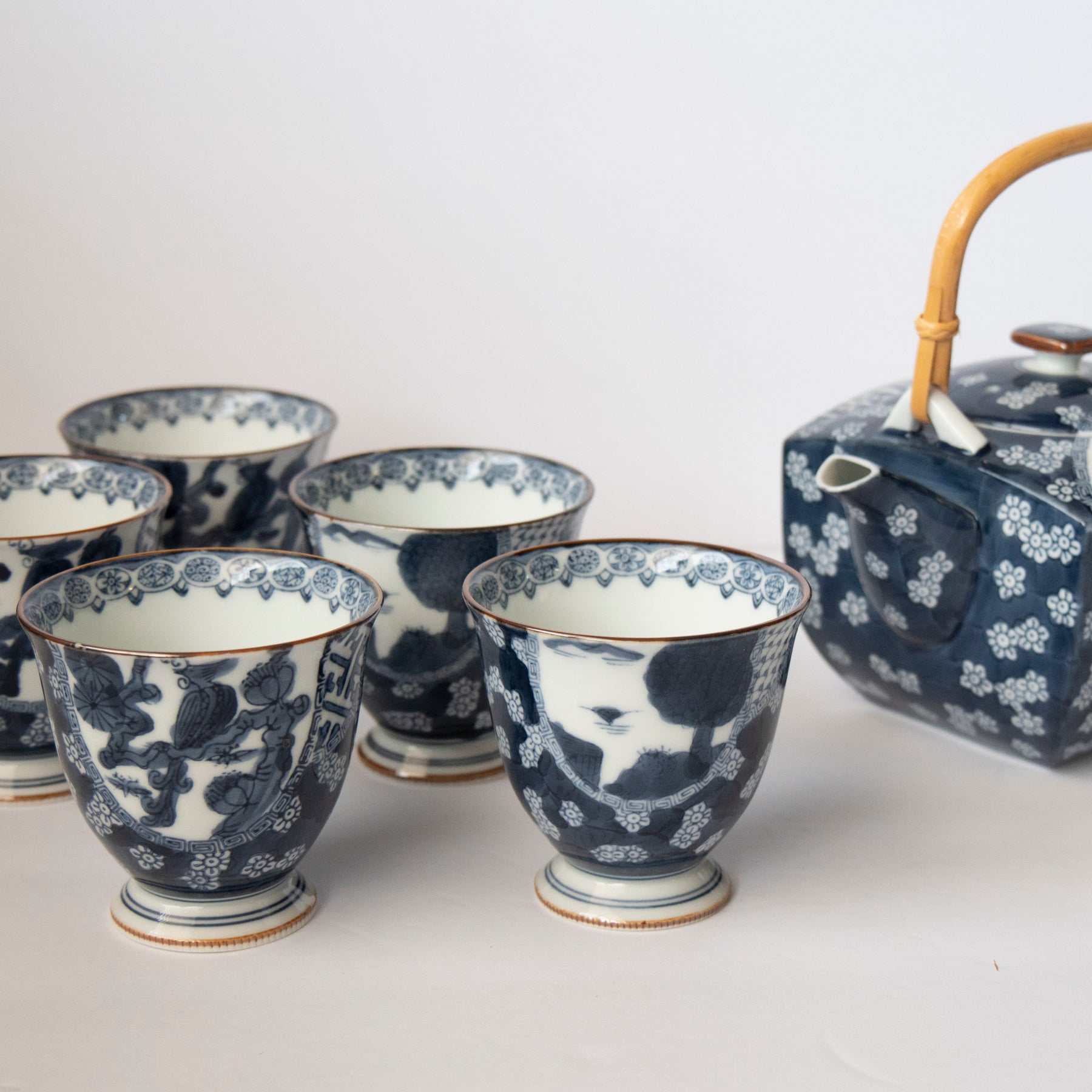 Japanese Tea Cup（染付祥瑞梅花鳥） – JAZOO'S JAPAN