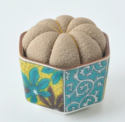 Kutani Pincushion Yoshidaya